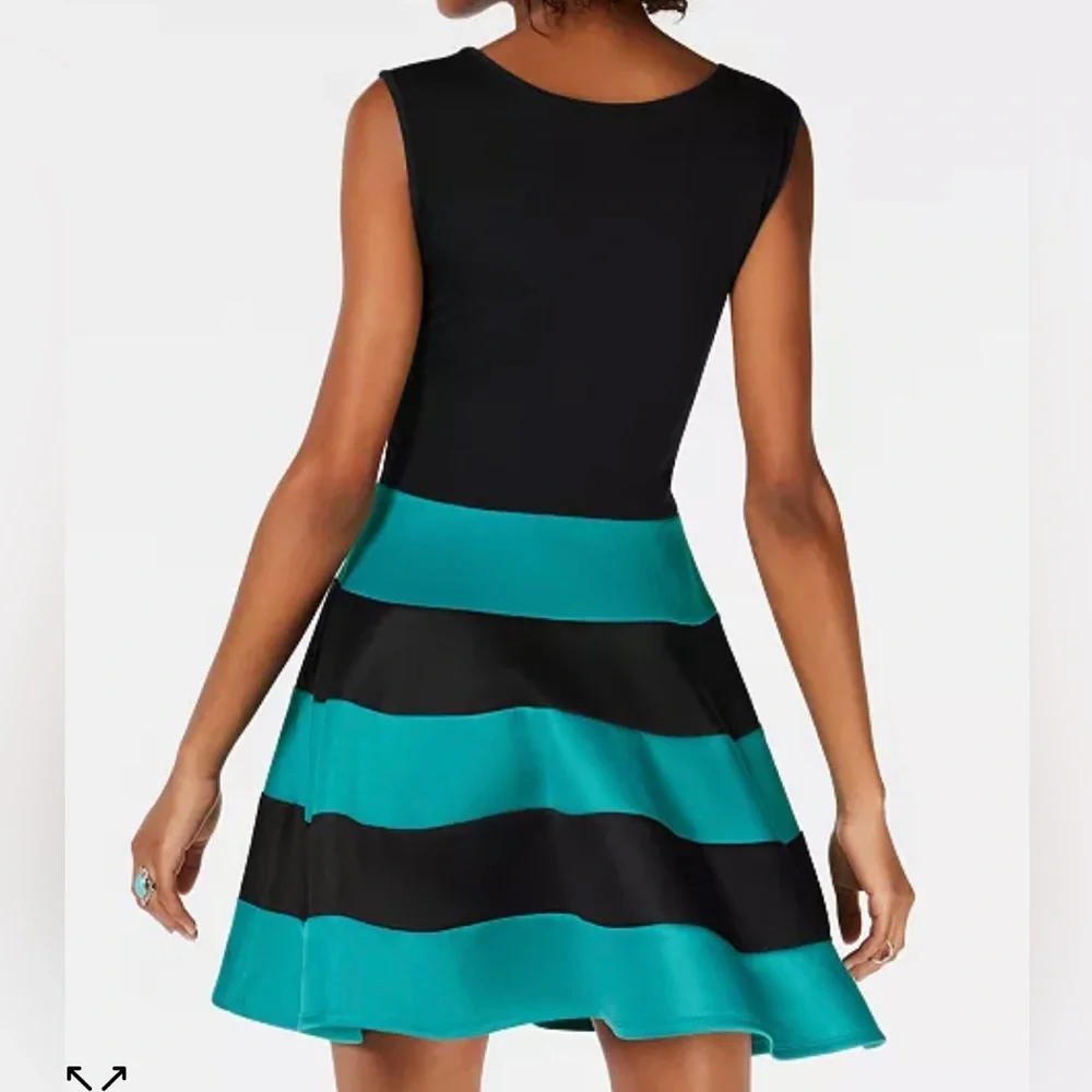 ⭐️EUC - City Studio Girls Junior Size Medium Black & Teal Stripped Scuba Dress